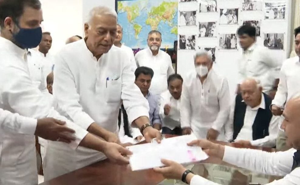 Yashwant Sinha files his nomination