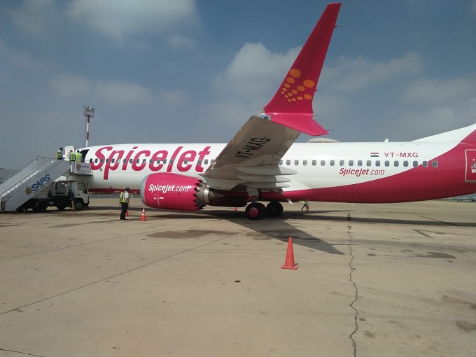 SpiceJet flight diverted to Karachi
