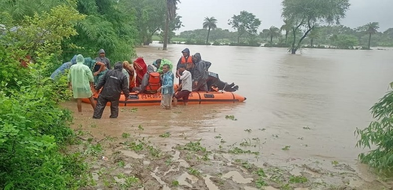 SDERF, NDRF rescue over 400 people from floods, heavy rain in Madhya Pradesh