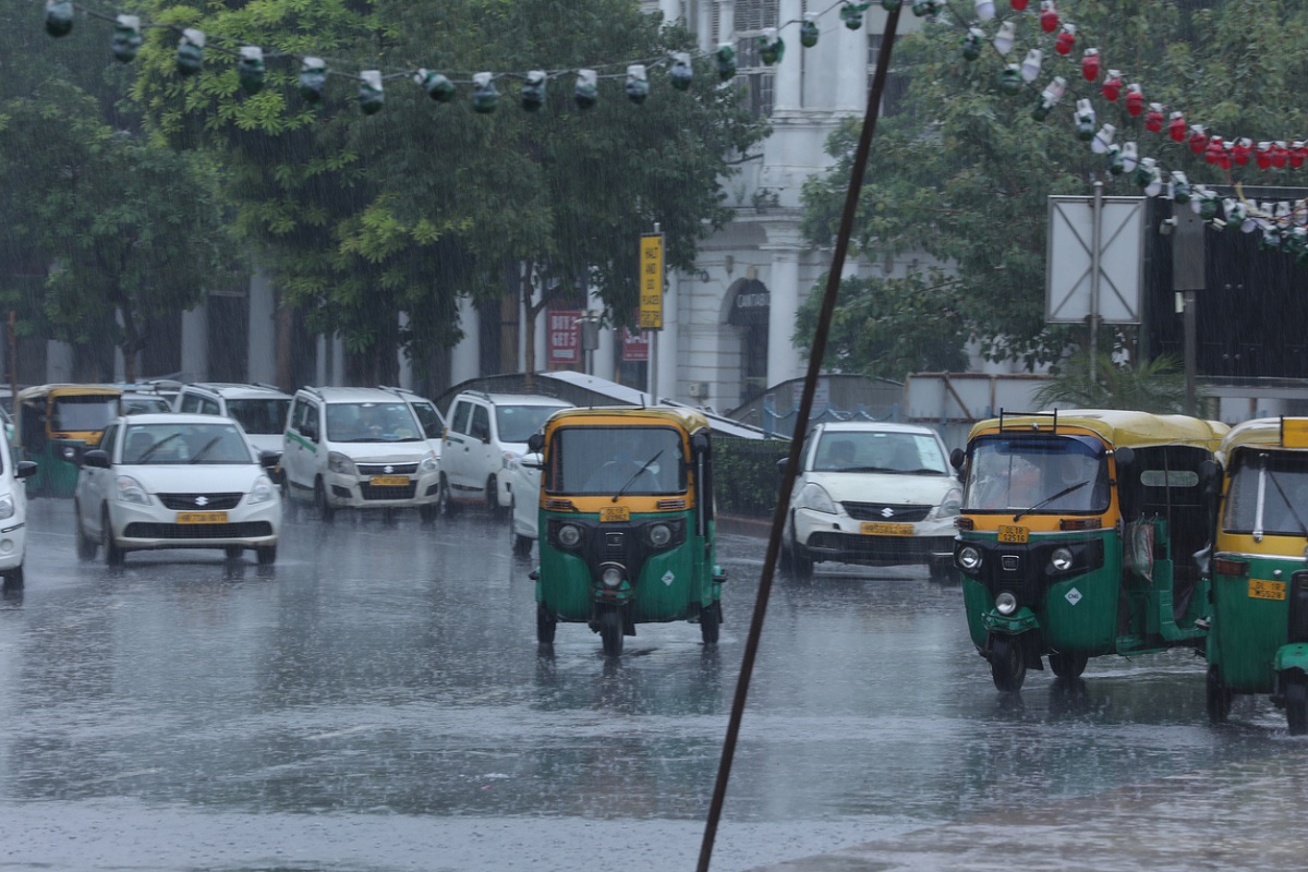 Delhi to witness light rain; temperature may slip (File Photo)