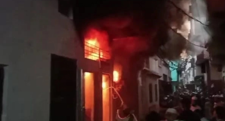 Five killed as fire breaks out at building in Moradabad