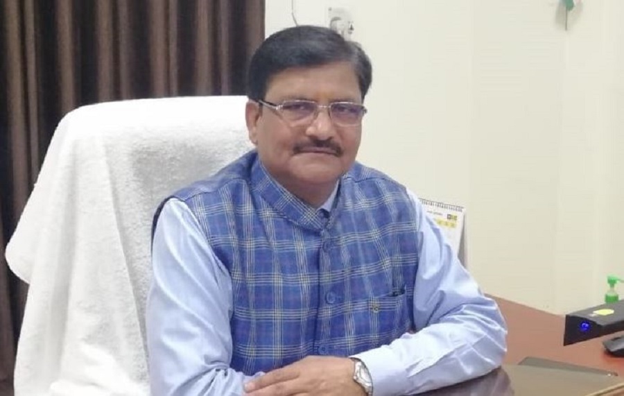 Shivakant Dwivedi, District Magistrate,  Bareilly