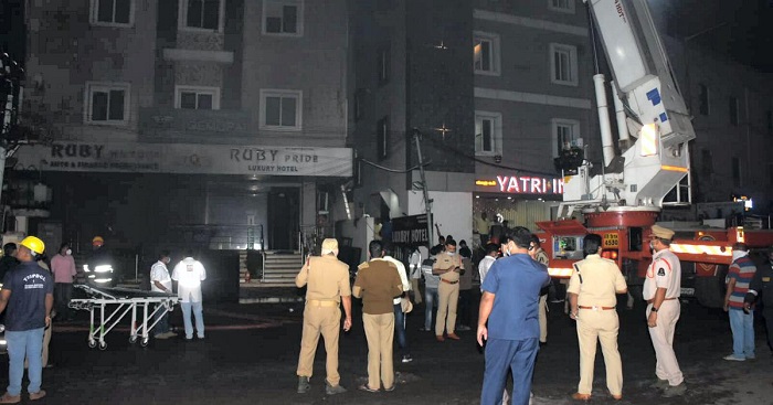 Fire breaks out at a hotel in Secunderabad