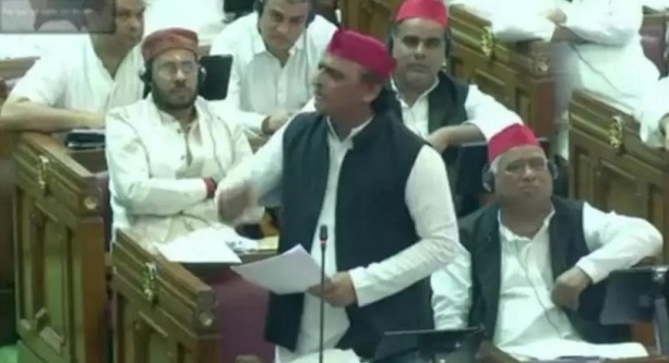 Akhilesh Yadav speaking in the  UP Assembly