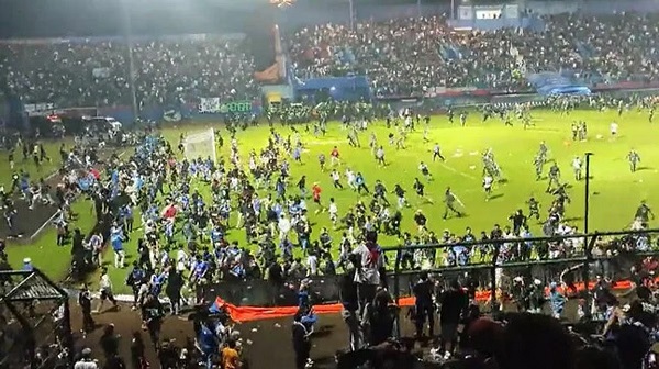 Mass riots at football match in Indonesia