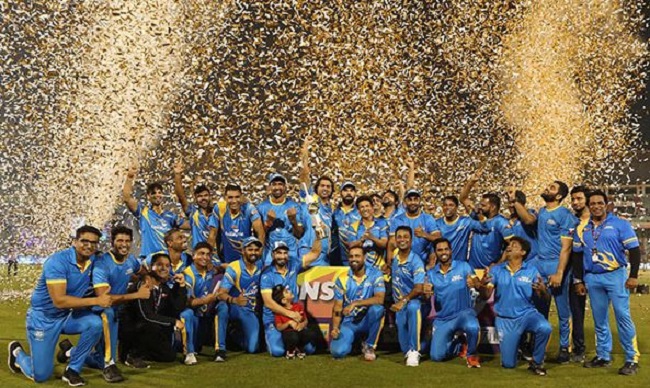 India Legends with the RSWS trophy.