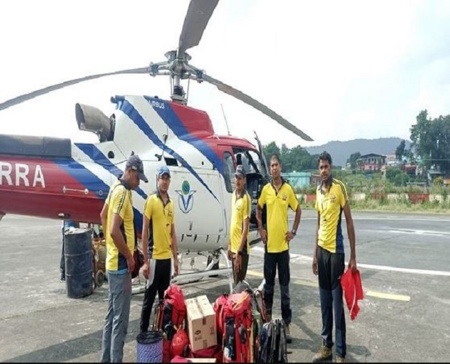 SDRF team at Sahastradhara helipad in Dehradun leaving to rescue