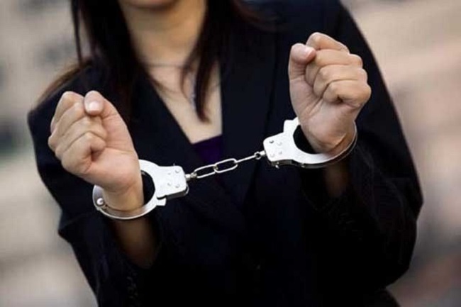 Woman arrested for duping neighbours