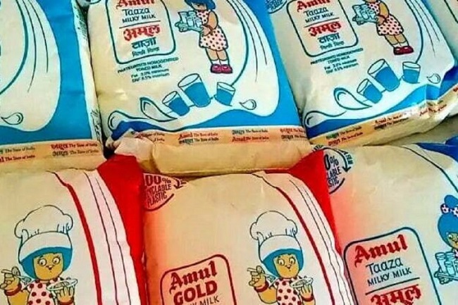 Amul Gold And Buffalo Milk Prices Rise By Rs 2 Per Litre (File Photo)