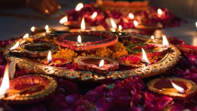 Indian cricket fraternity extends Diwali greetings to fans