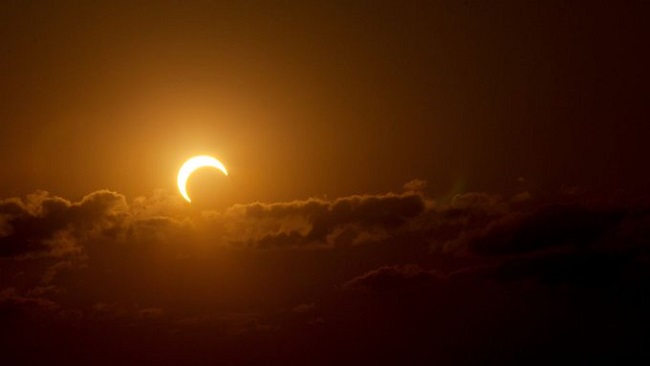 Last Solar eclipse of the year begins