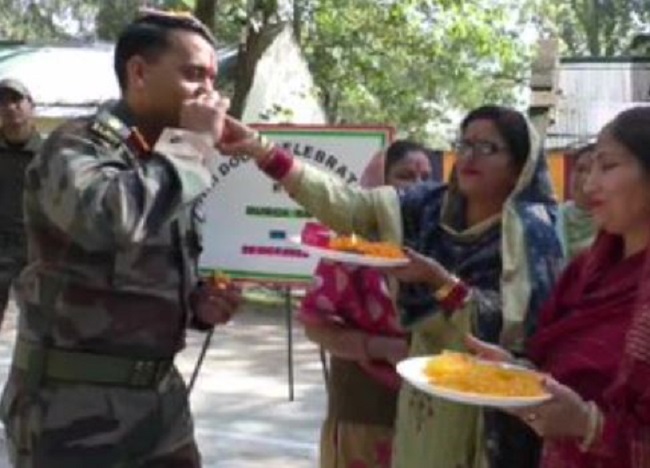 Indian Army celebrates Bhai Dooj with women at Line of Control