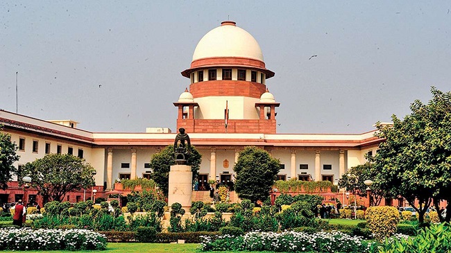 Supreme Court to hear pleas challenging validity of CAA on 6 December (File)