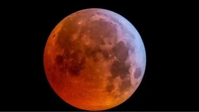 A glimpse of Lunar Eclipse (File)