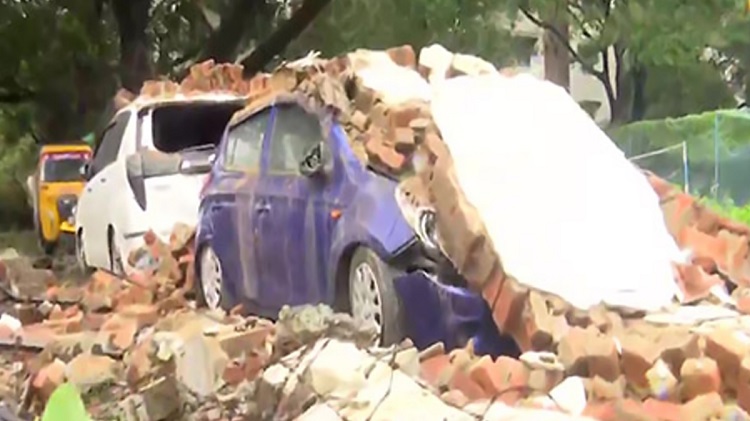 3 cars damaged due to cyclone Mandous in Chennai