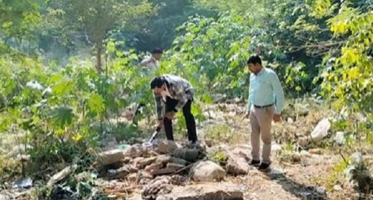 Forest near Delhi where Aftab dumped Shraddha's body parts
