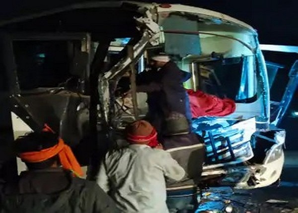 Bus damaged in the accident in UP