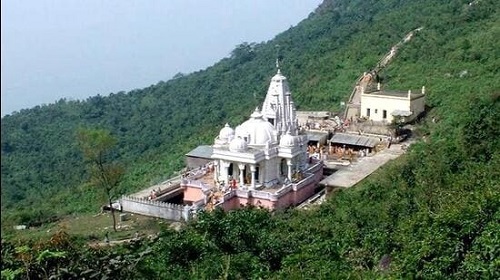 Shri Sammed Shikharji is located at Parasnath Hill