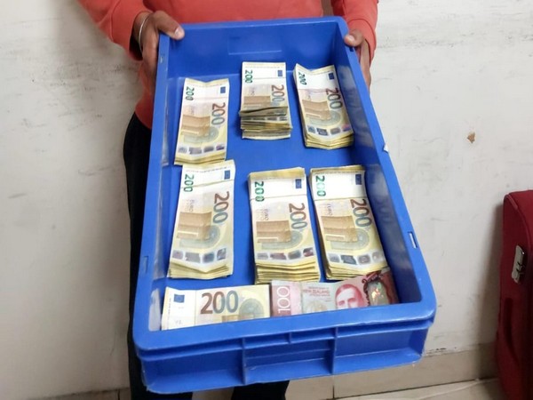 Foreign currency notes recovered from the passenger