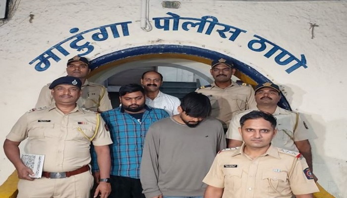 Mumbai police arrested two accused