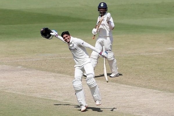 Shubman Gill celebrating his century