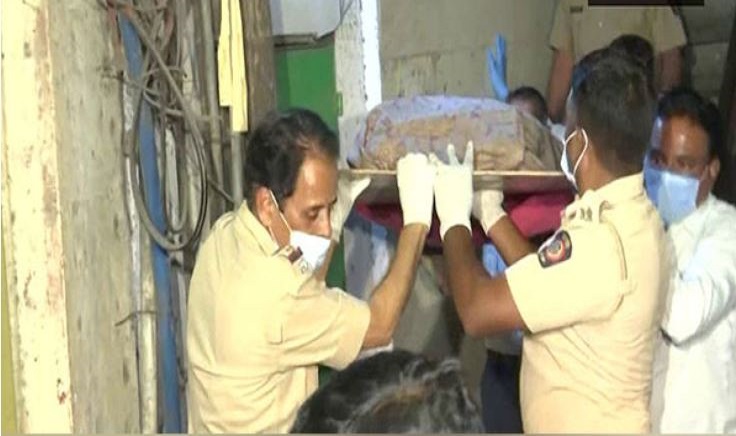 Dead body was found in a plastic bag in Mumbai