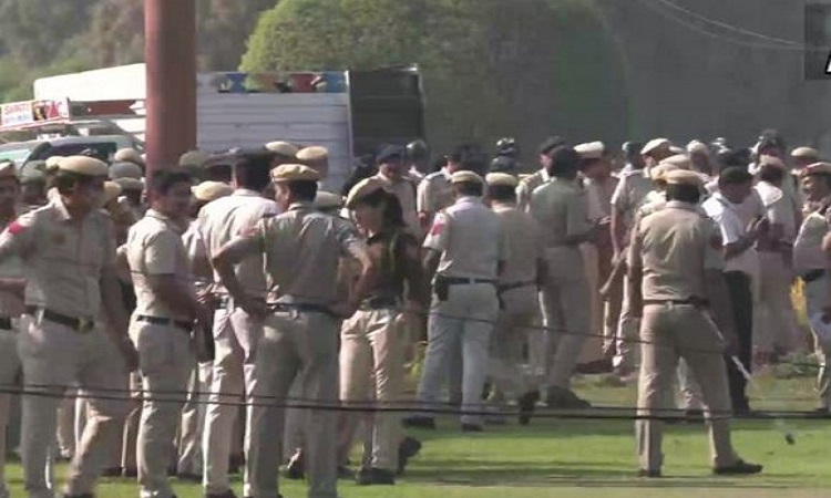 Visual of security personnel at Vijay Chowk