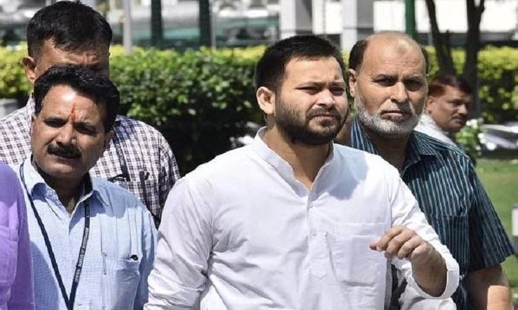 Bihar Dy CM Tejashwi Yadav (Centre)