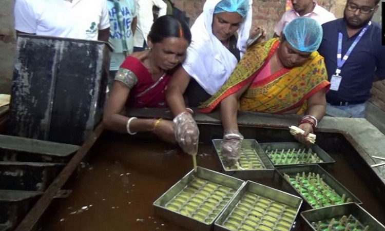 Women engaged in making 'Neera' ice creams in Bihar's Gaya