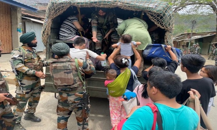 Civilians being rescued in Manipur (File)
