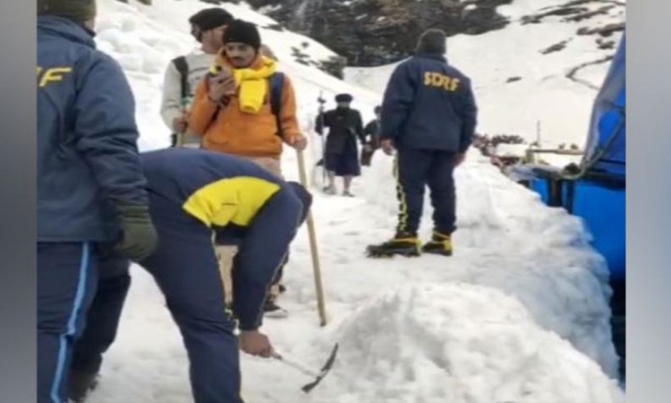 Hemkund Sahib yatra started on Saturday following heavy snowfall