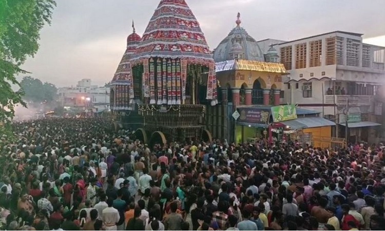Devotees throng to witness chariot procession in Chidambaram Natarajar temple