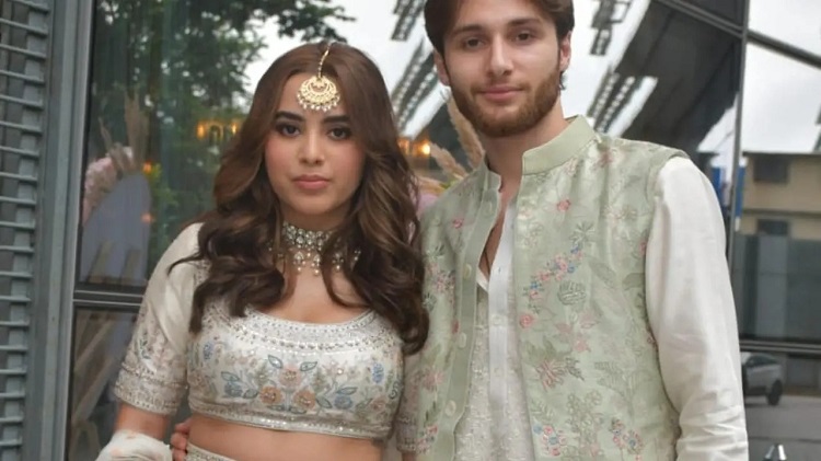 Aaliyah Kashyap, Shane Gregoire