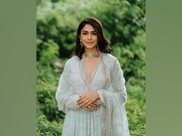 Actor Mrunal Thakur