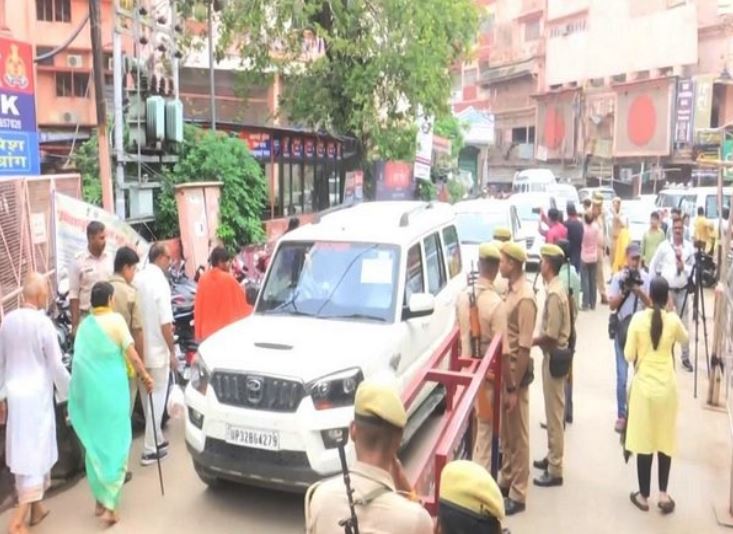 ASI team reaches Gyanvapi mosque complex to continue the scientific survey