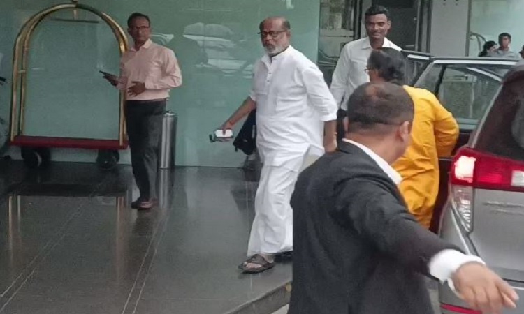 Rajinikanth returns to Ranchi