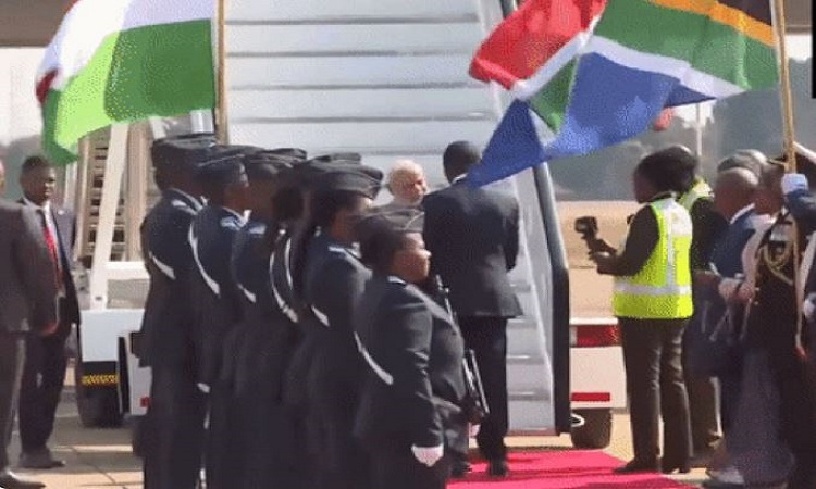 PM Modi arrives in Johannesburg, South Africa