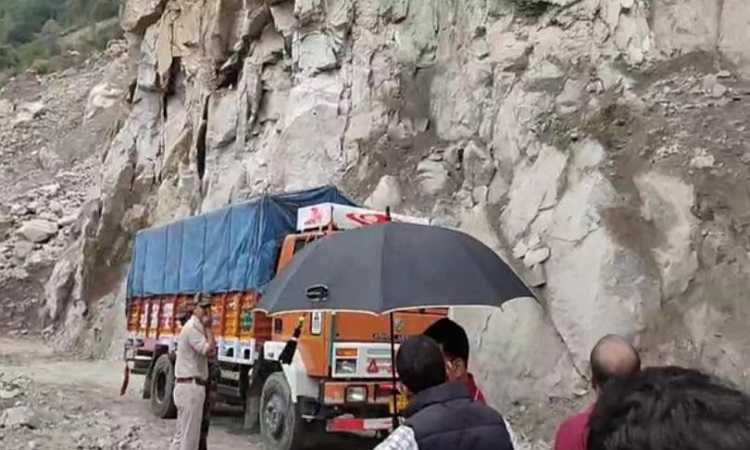 NH-5 opens after landslide in Kinnaur