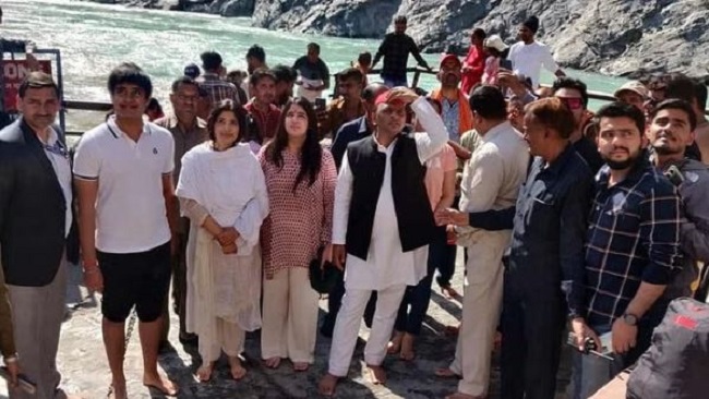 Akhilesh Yadav In Uttarakhand