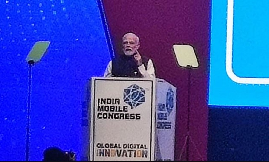 PM Modi at India Mobile Congress
