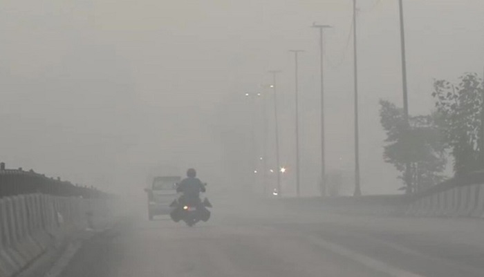 Delhi-NCR residents gasp for breath as air quality turns