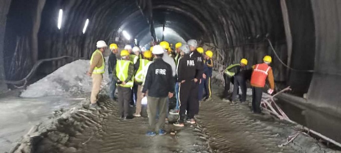 40 workers trapped in under-construction tunnel collapse safe