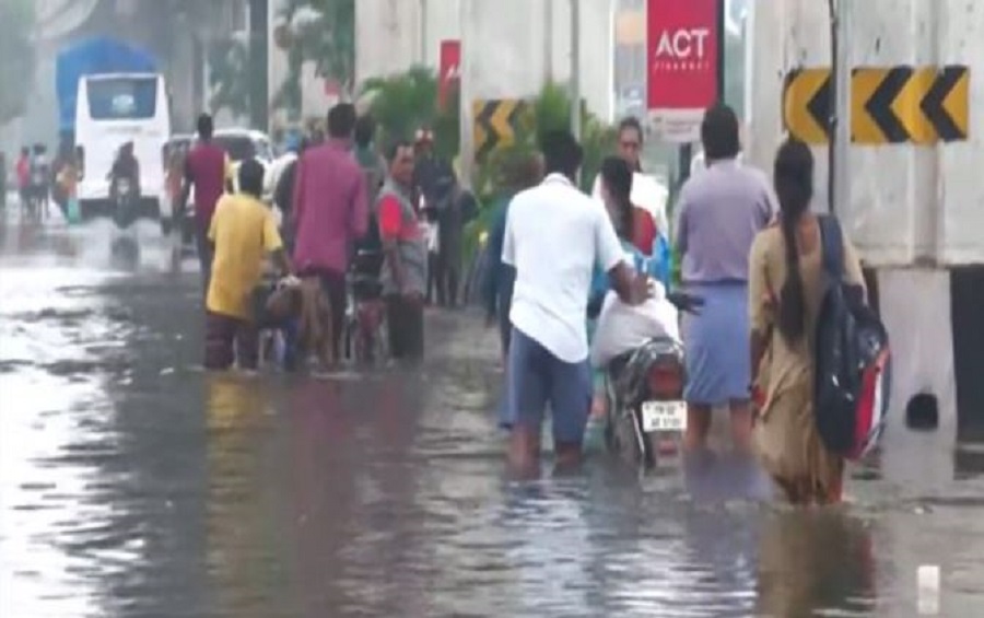 Heavy rains caused flooding in Chennai