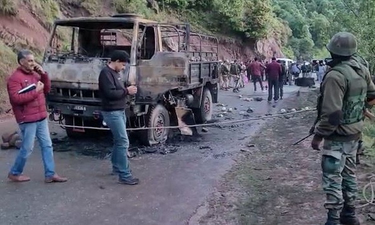 5 soldiers killed as terrorists ambush Army vehicle in Poonch-Rajouri area