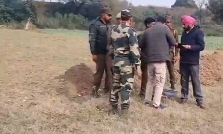 Rusted mortar shell defused in J-K's Samba