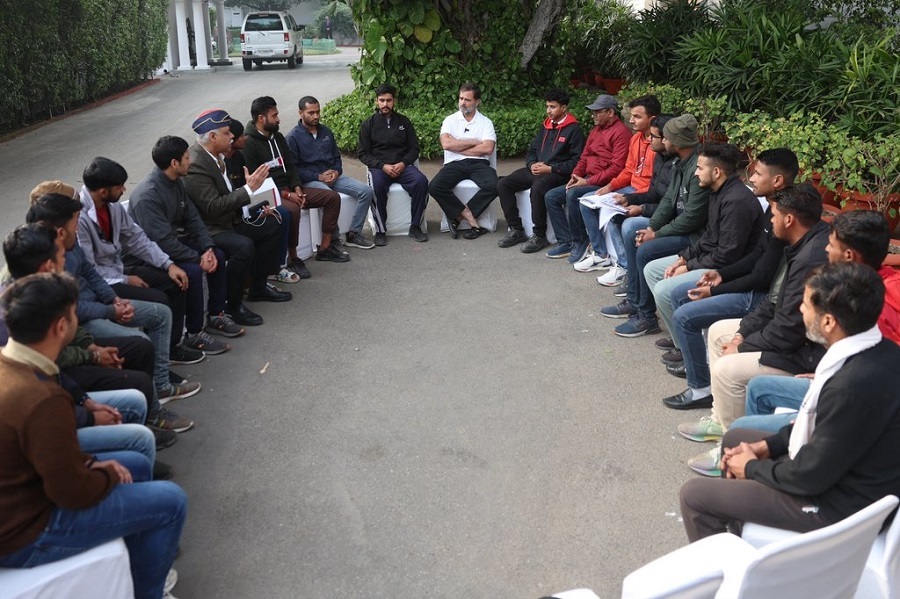 Rahul Gandhi interacted with wrestlers