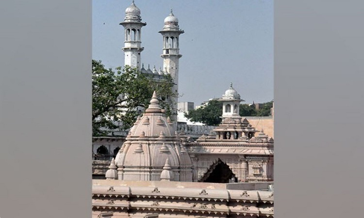 A view of Kashi Vishwanath Temple and Gyanvapi Mosque, in Varanasi