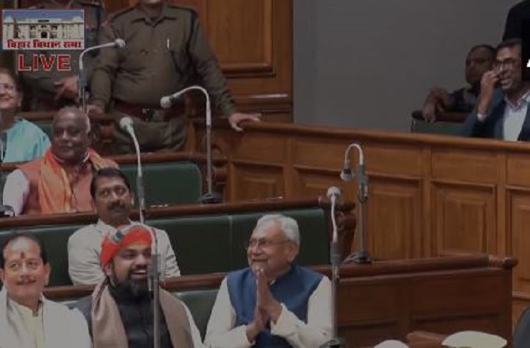 Nitish Kumar wins Bihar confidence motion