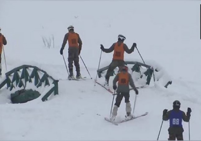 Winter wonderland Gulmarg receives fresh snowfall; attracts foreign skiers