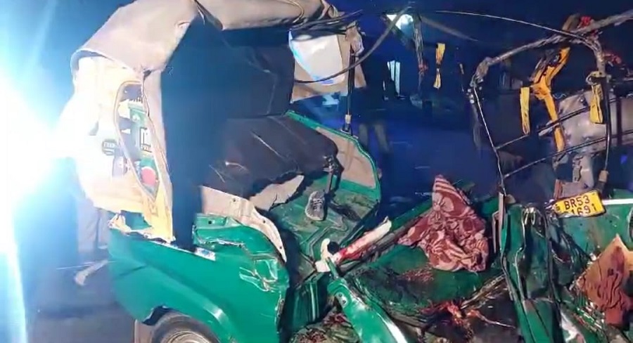Road Accident In Lakhisarai